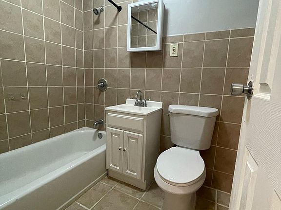 4th image of 2680 John F Kennedy Blvd #34