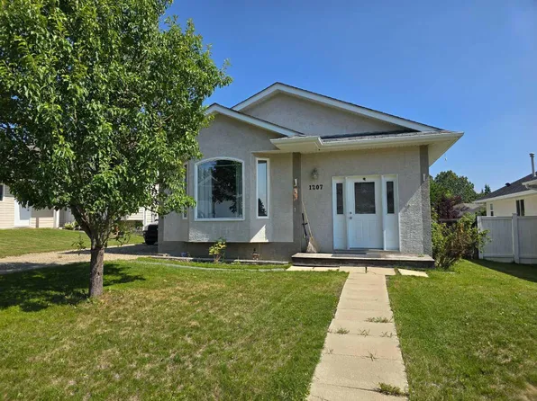 1207 61st St, Edson, AB T7E 1Y4