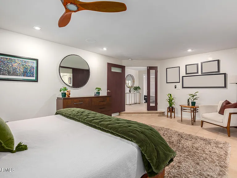 2909 E Las Rocas Dr — Photo 18