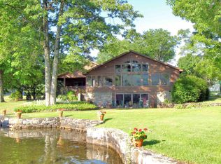 67 Seelye Rd, Queensbury, NY 12804