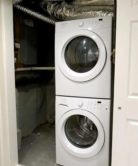 in unit front load washer and dryer