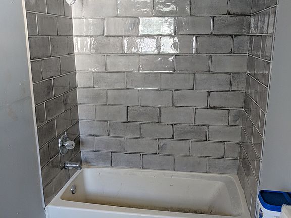2nd image of 1466 W 30th St