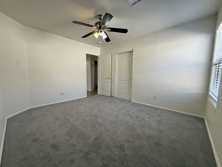 9587 W Seldon Ln — Photo 26
