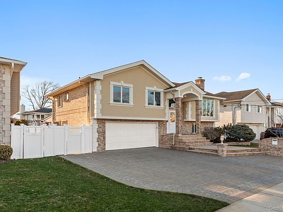 3rd image of 2770 Mandalay Beach Road