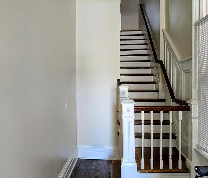 113 W Clay St #B — Photo 11
