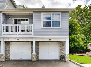 61 Whisper Way E #61, Ledgewood, NJ 07852
