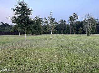 E Pointe Dr #E, Picayune, MS 39466