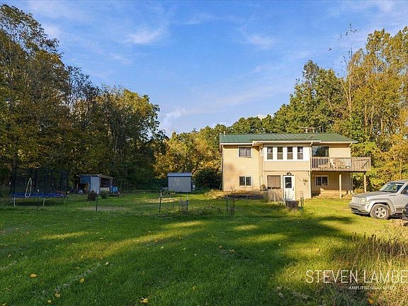 2nd image of 5000 Lammers Rd