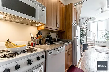 Rented by Bond New York