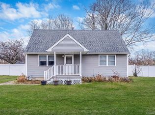 11 Dianne Avenue, Centereach, NY 11720