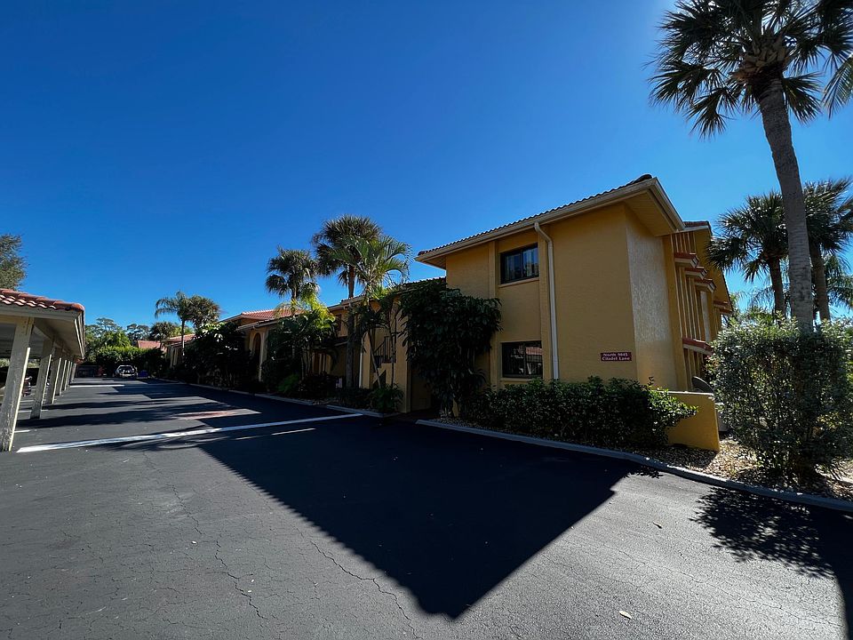 1st image of 9485 Citadel Ln #105