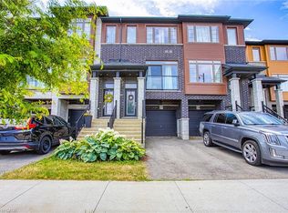 27 Soho St, Hamilton, ON L8J0L4