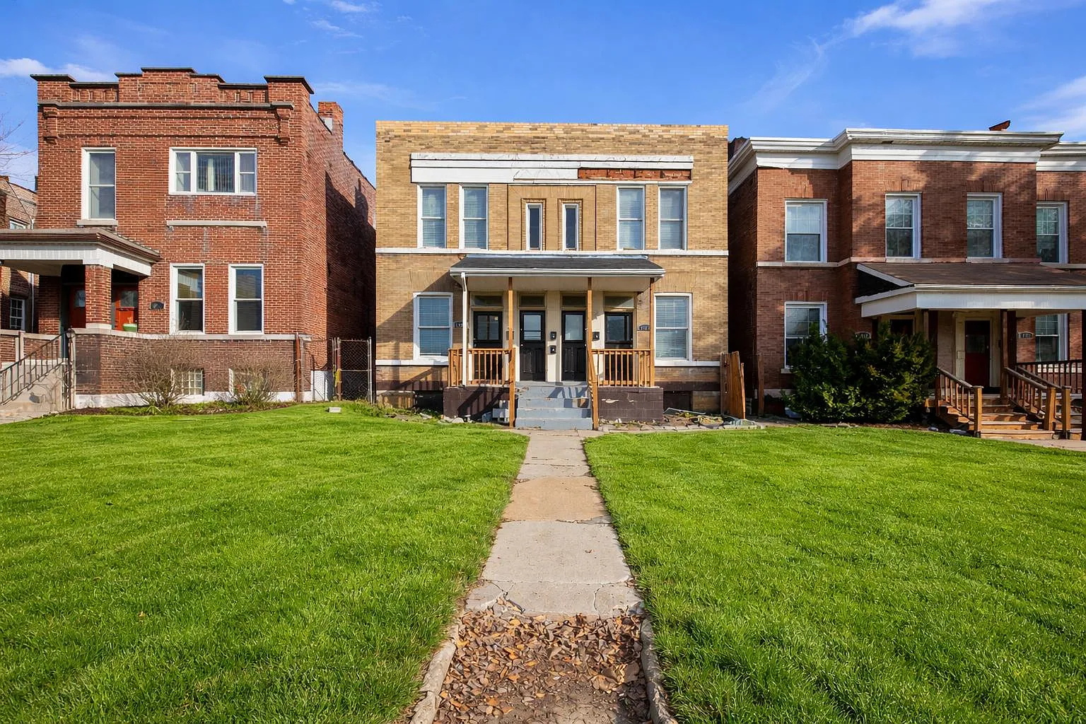 1 bed, 800 sqft, $1,150 — Photo 1