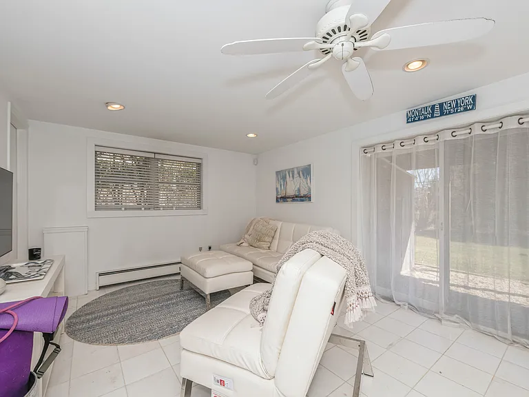 33 Hoppin Ave — Photo 9