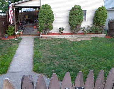 4th image of 303 S 4th St