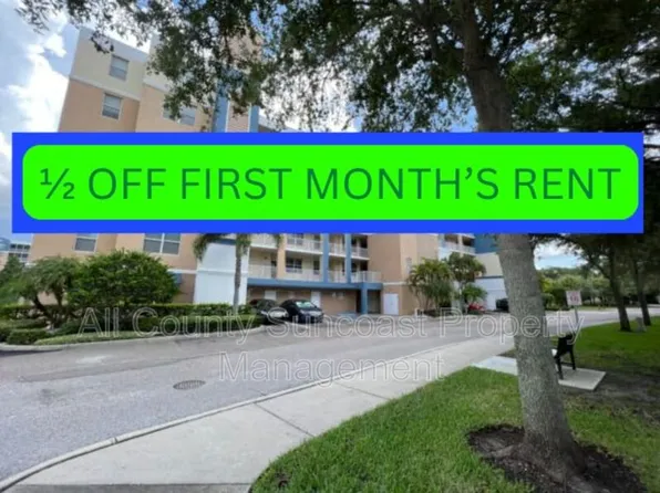 960 Starkey Rd APT 1305, Largo, FL 33771