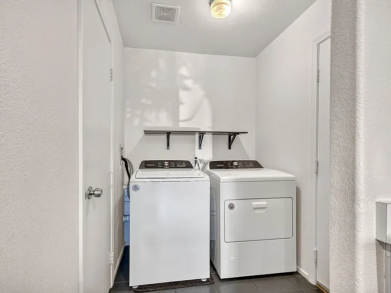 224 Star Cluster Cir — Photo 32