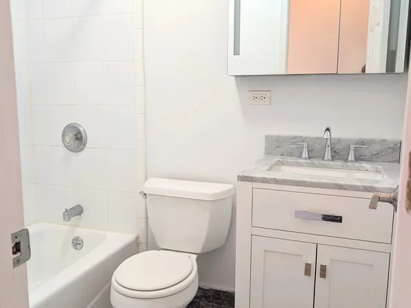 441 West 50th Street image 14 of 16