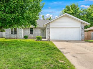 439 S Suburban Ave, Springfield, MO 65802