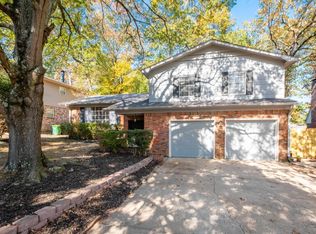 20 McGovern Dr, Little Rock, AR 72205