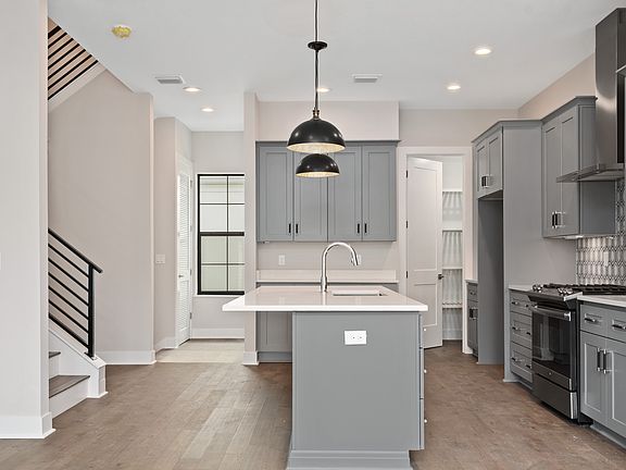 3rd image of 758 3rd Ave #3