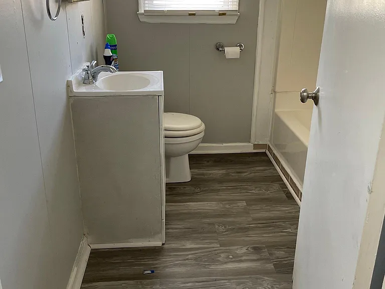 Full bath