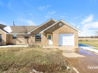 125 Carly Ln, Mabank, TX 75147