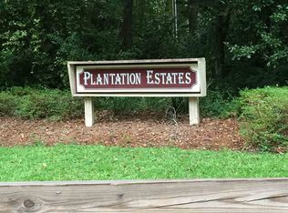 2064 Plantation Forest Dr, Tallahassee, FL 32317