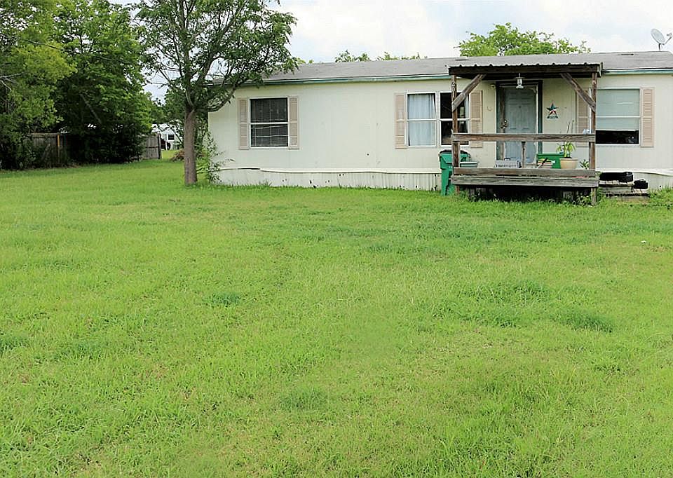 1st image of 1201 Meadows Dr
