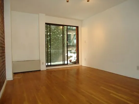 Rented by Village Living Realty | media 11