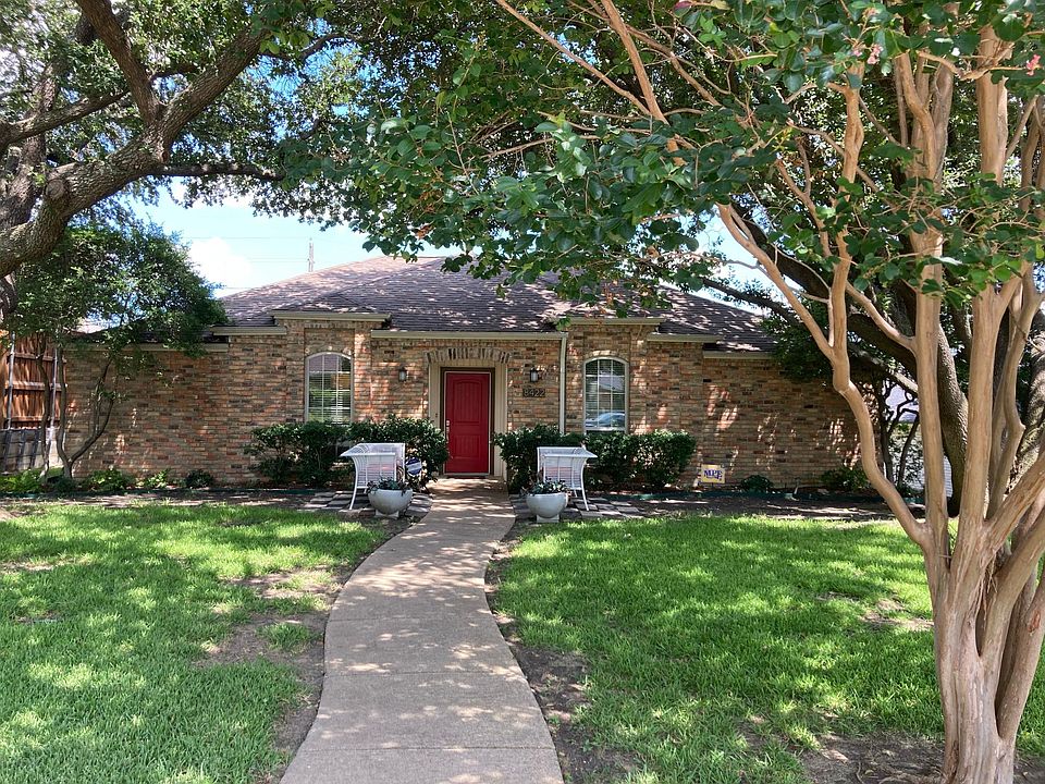 1st image of 8422 Flower Meadow Dr
