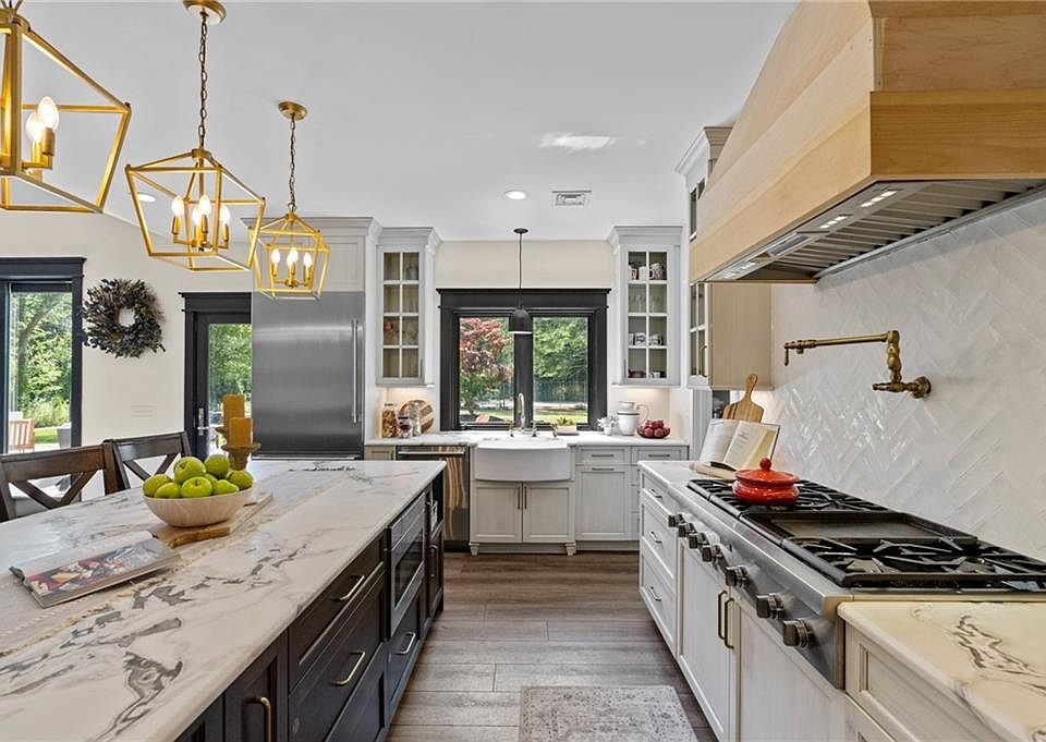 229 Potter Rd, North Kingstown, RI 02852 Zillow