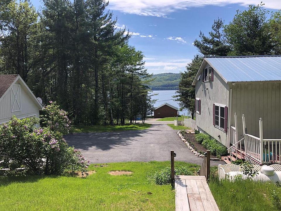 1st image of 86 Corlear Dr