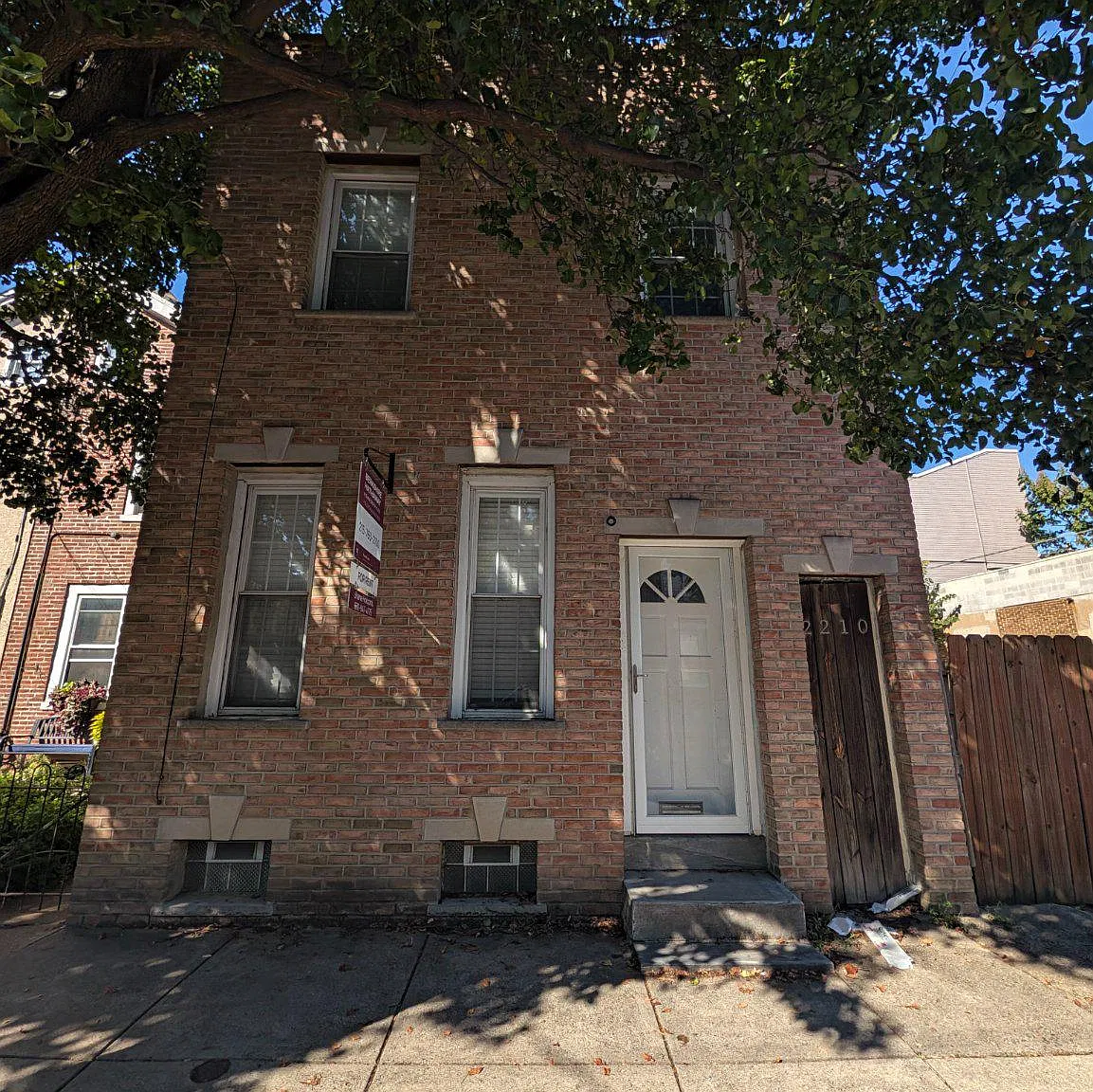 3 bed, 1.0 bath, 1080 sqft, $2,500 — Photo 1