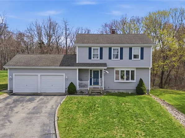 25 Robin Way, Westerly, RI 02891