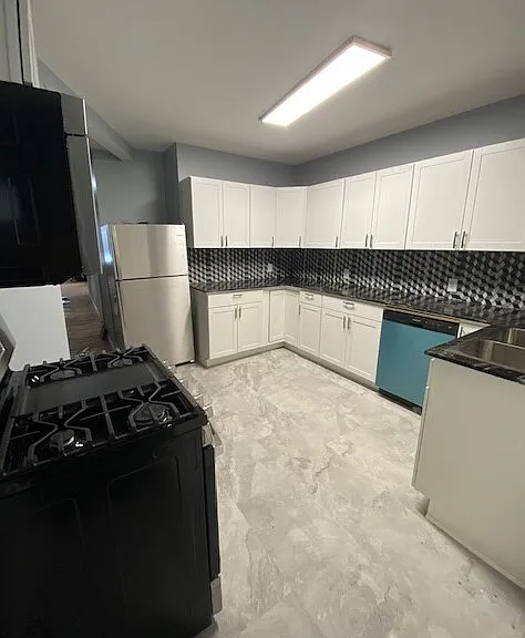 420 Westcott St #1 — Photo 12