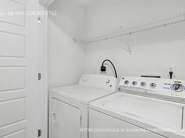 12056 Turnberry Cv — Photo 16