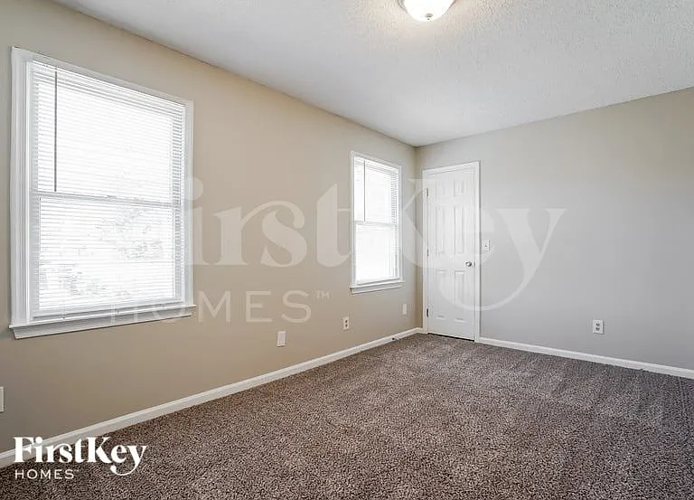 6700 River Hills Dr — Photo 9