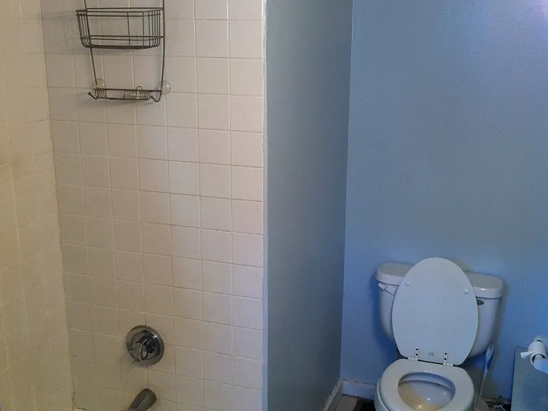 8 Richardson St #3 — Photo 2