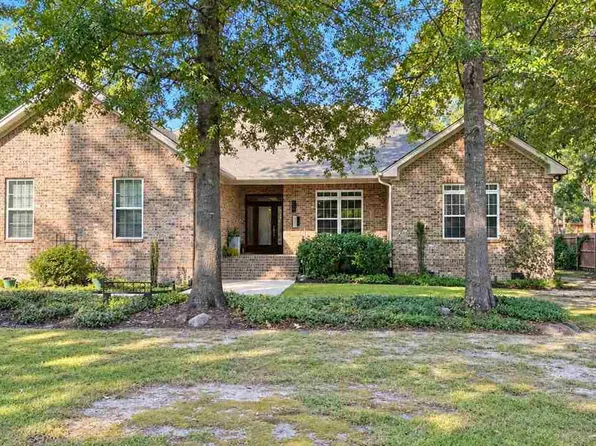 1413 Constantine Dr, Florence, SC 29505