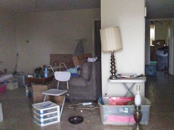 5th image of 442 E Butterfly Cir