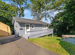 43 Manners Ave, Naugatuck, CT 06770