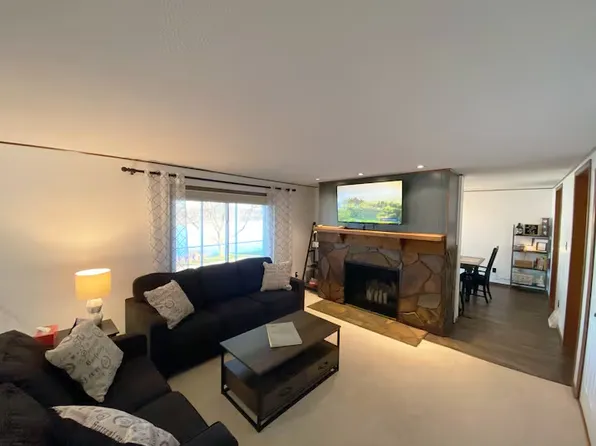 23186 417th Ave, Bellevue, IA 52031