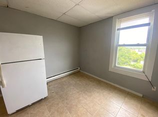 68 Mechanic St #3R, Leominster, MA 01453