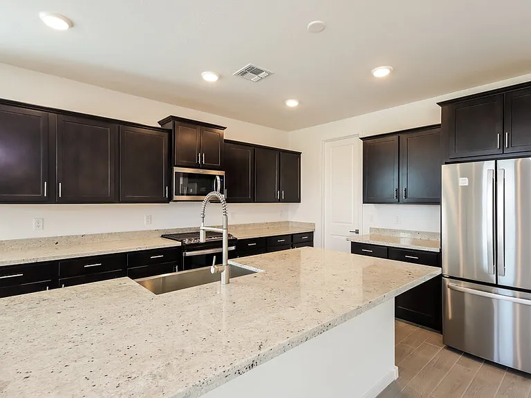 20192 W Palo Verde Dr — Photo 7