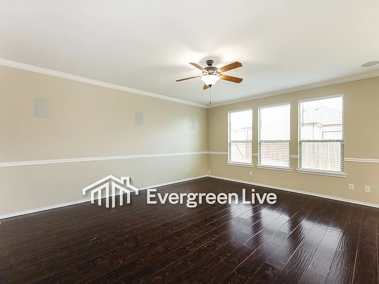 4310 Rothberger Way — Photo 8