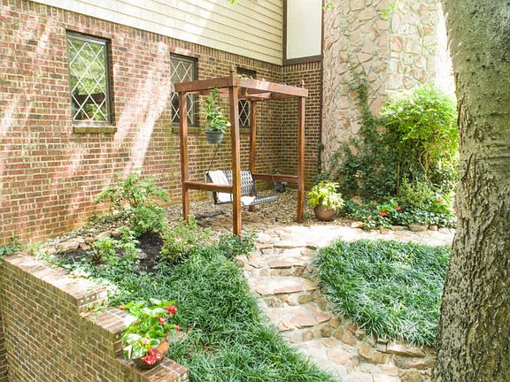 4th image of 2114 Wakefield Cir