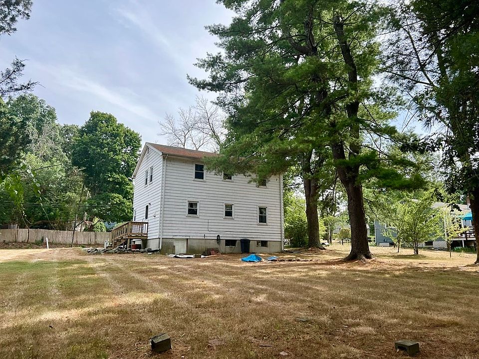 201 Gorwin Dr, Holliston, MA 01746 Zillow