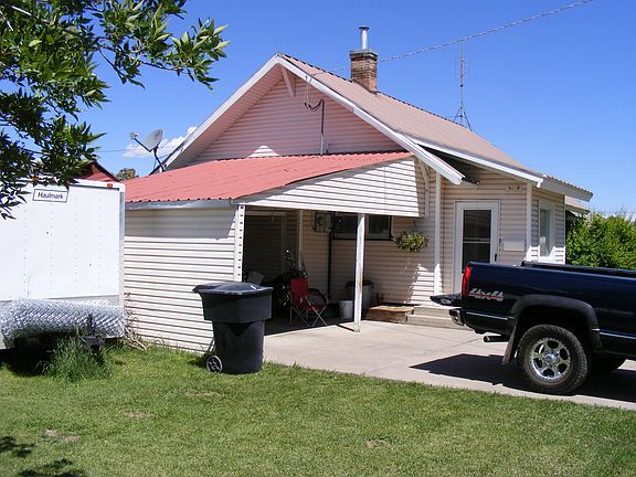 5th image of 827 Jefferson St