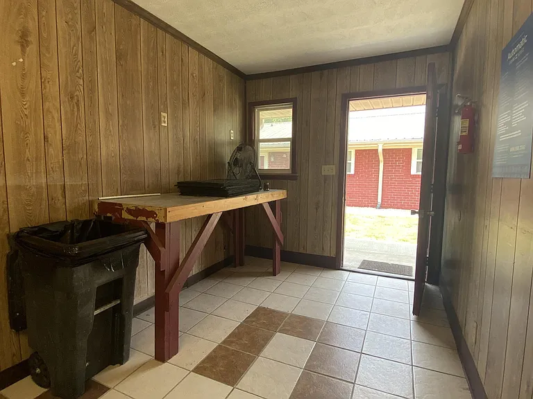 816 Shaw Mill Rd — Photo 25